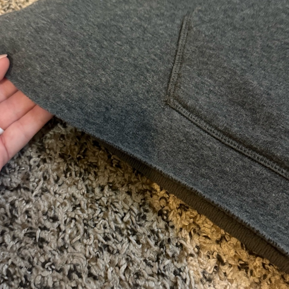 Ugg Gray Pullover Hallidie Super Soft Loungewear Sweater with Pocket Front XS - Picture 12 of 13